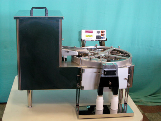 Tabletop tablet counter